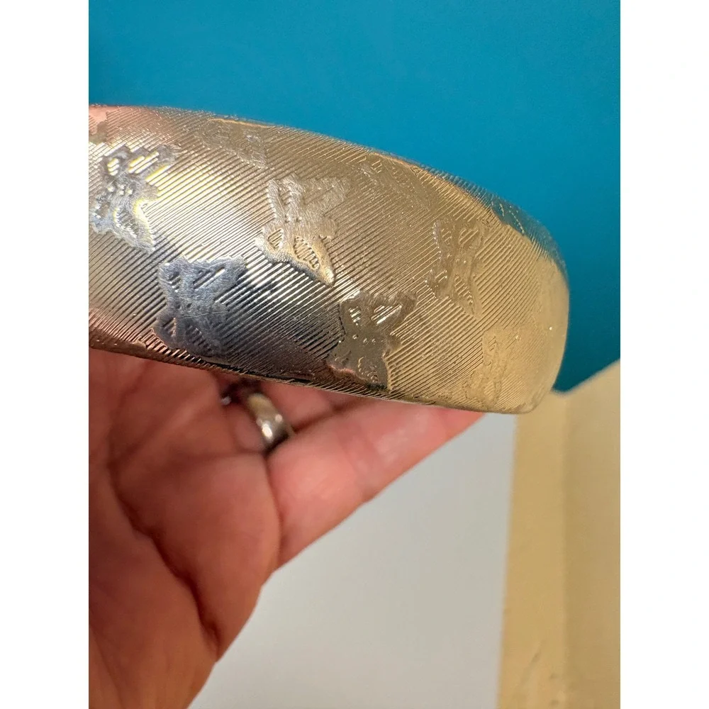 N/A vintage wide